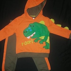 2pc never worn baby sweatsuit